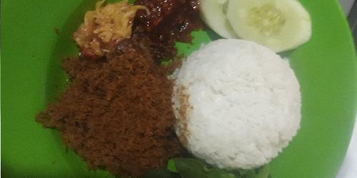 Warung Makan Sate Ayam dan sate kambing Cak Udin dan Bebek Sanjay, Tamantirto