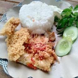 Nasi Ayam Kremes Geprek