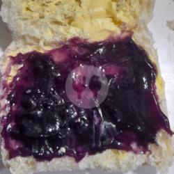 Roti Kadet Blueberry Bakar