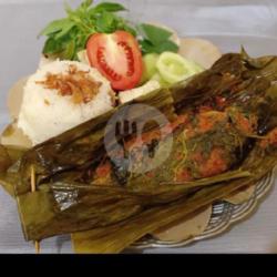 Nasi Pepes Ikan Mas