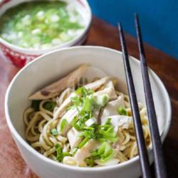 Bakmi Karet Ayam Kampung