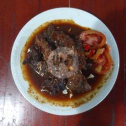 Tongseng Kaki Kambing Muda