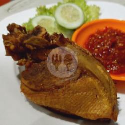 Bebek Goreng Sambal Terasi Goreng Merah/hijau Tahu-tempe