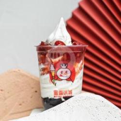 Strawberry Lucky Sundae