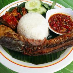 Paket Pecel Lele
