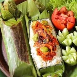 Nasi Bakar Ikan Sarden Telor Dadar/telor Ceplok