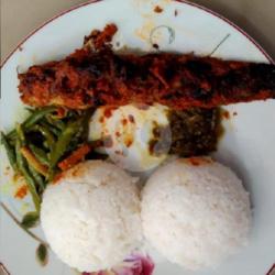 Nasi Ramas Ikan Bakar Lele Teh Es