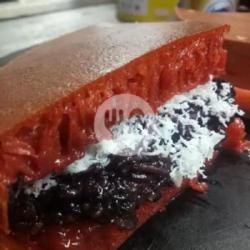 Redvelvet Ketan Kelapa Susu