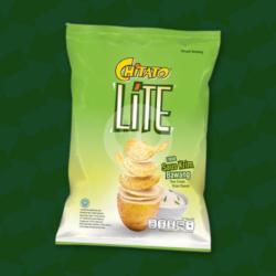 Chitato Lite Sour & Cream 68 Gr