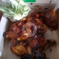 Ayam Panggang Utuh Laos