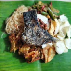 Nasi Lemak Ikan Goreng