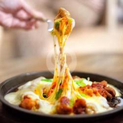 Korean Boneless Chicken Mozzarella