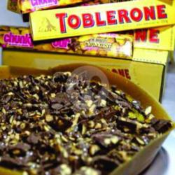 Toblerone Premium Sedang