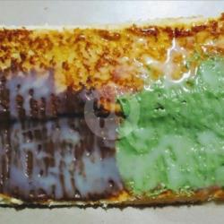 Roti Bakar Topping Coklat Greentea