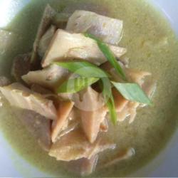 Sayur Lodeh  Bu En ( Kare Tewel Nangka Muda)