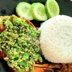 Ayam Penyet Sambel Ijo