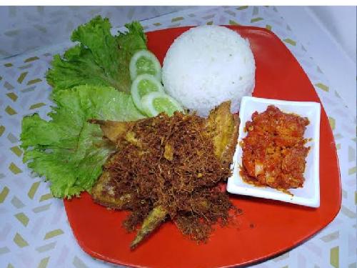 Ayam Laos & Ayam Geprek, Kenanga 6