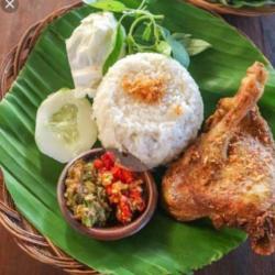 Padang Ayam Ayaman