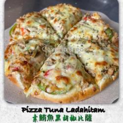 Pizza Tuna Lada Hitam