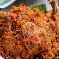 Paket Ayam Goreng Lengkuas   Nasi