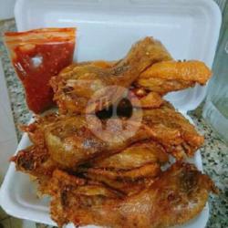 Kepala Ayam Goreng