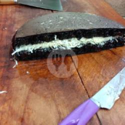 Martabak Manis Blackforest Keju Susu