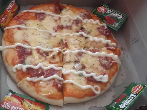 Pizza hotzz New