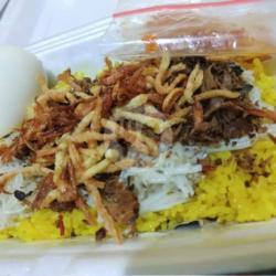 Nasi Kuning Abon