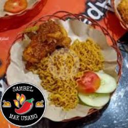 Mie Goreng Ayam Gepuk Goreng