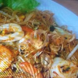 Bihun Goreng Cumi Udang Jamur