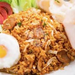 Nasi Goreng Kelengger   Bakso   Sosis   Ayam Geprek 1 Cup Air Mineral