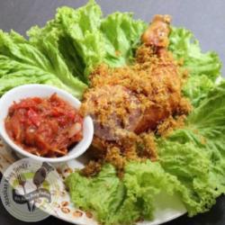 Ayam Goreng Surundeng