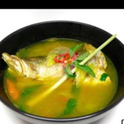 Soup Kepala Ikan Kuah Kuning
