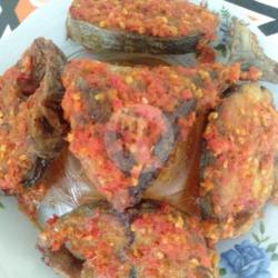 Nasi Ikan Tongkol Balado Komplit
