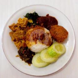 Nasi Rendang   Perkedel