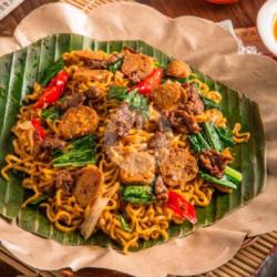 Mie Goreng Sapi