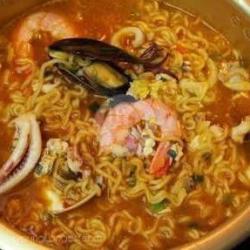 Ramyeon Seafood ( Mie Kuah Korea   Seafood )