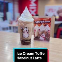 Ice Cream Coffe Hazelnut Latte