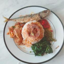 Nasi Ikan Telor Komplit