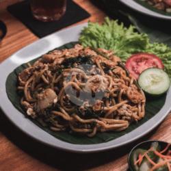 Mie Goreng Kangkung Belacan