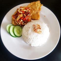 Nasi Telor Geprek Sambal Kol Goreng