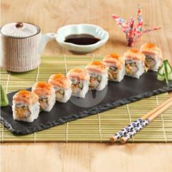 Sushi Salmon Mentai Roll