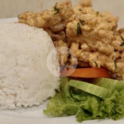 Nasi Ayam Telur Asin