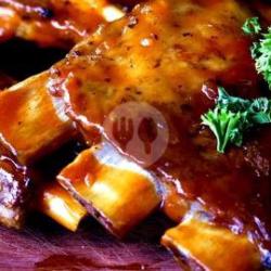 Iga Sapi Bakar Panas