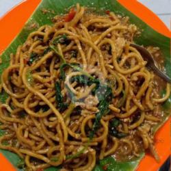 Mie Kangkung Belacan