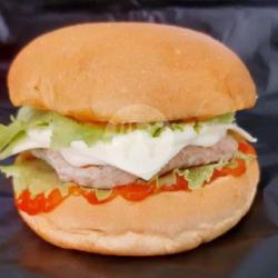 Burger Sapi Keju