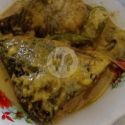 Nasi Ikan Mas Gulai