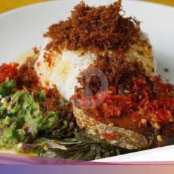 Nasi Rames Ikan Tongkol