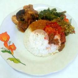 Nasi Atiampela