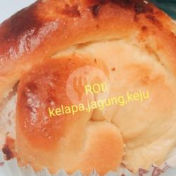 Roti Kelapa Jagung Keju